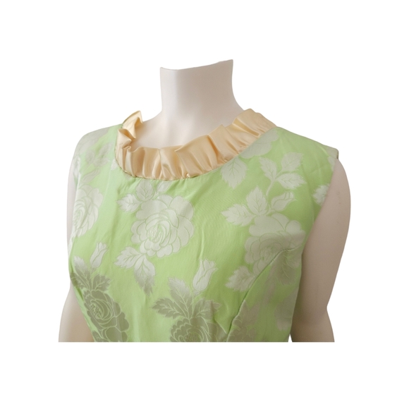 Vintage 70's Green & Yellow Formal Gown and Matching Coat - Picture 5 of 12